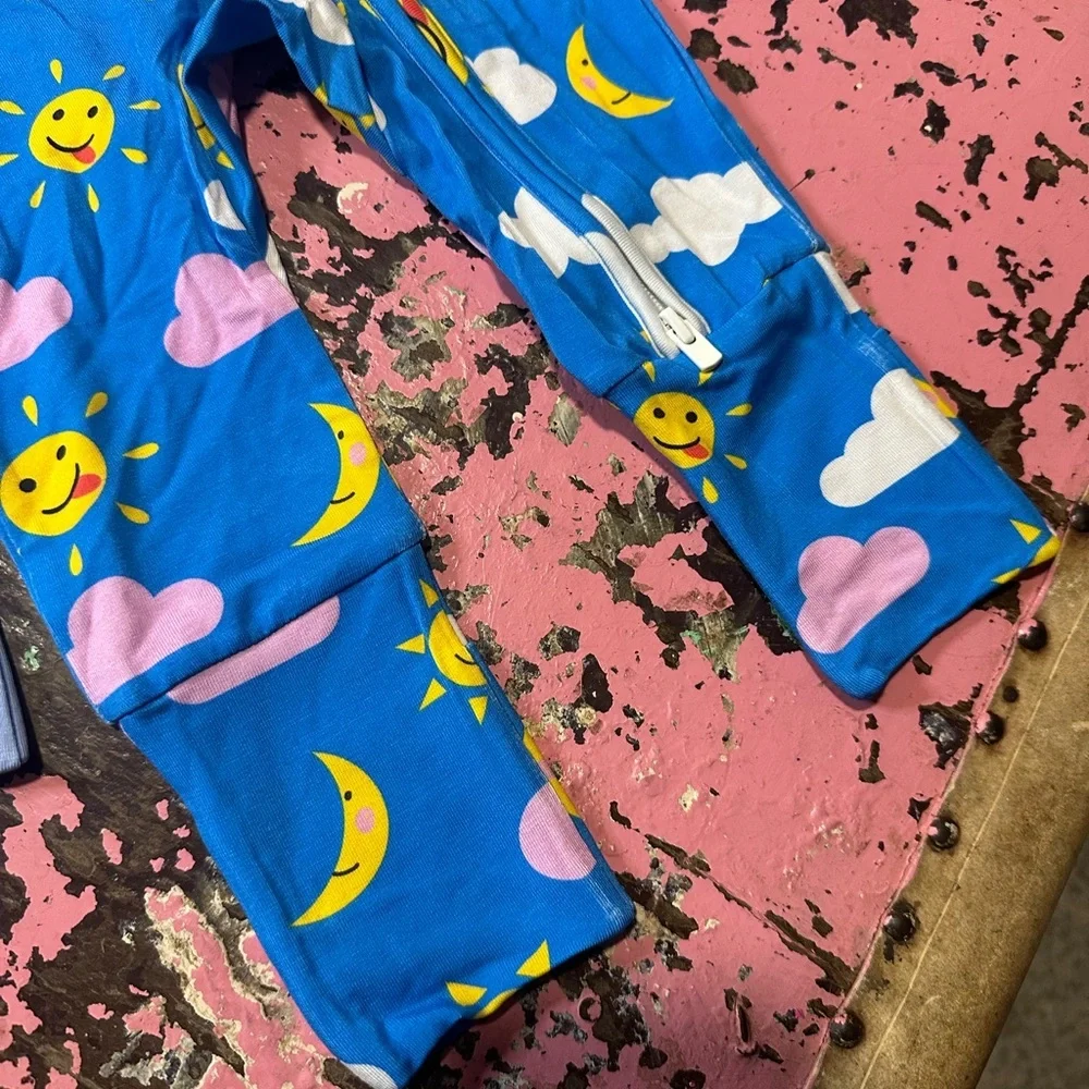 PATPAT Lot of 2 Infant Pajamas moon and stars sz 0-3 Mo - NWT